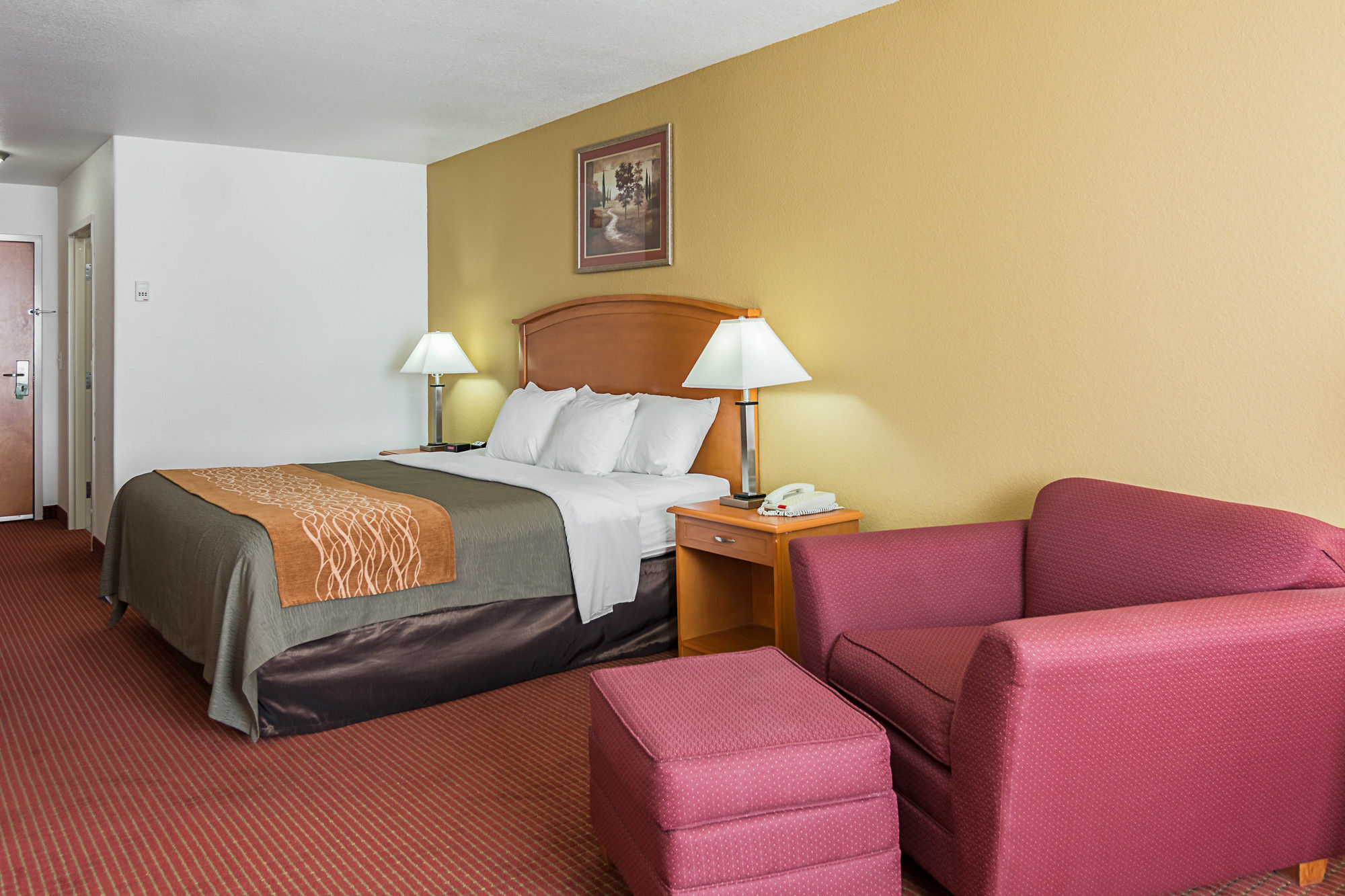 Фото Comfort Inn & Suites Chesapeake - Portsmouth
