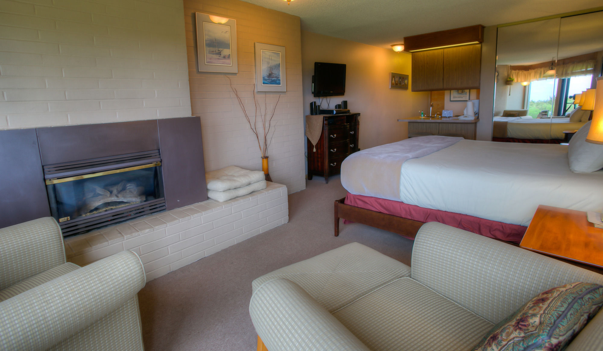 Фото The Grey Gull