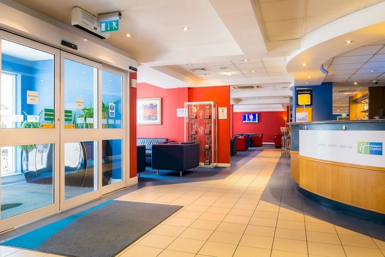 Фото Holiday Inn Express Aberdeen City Centre, an Ihg Hotel