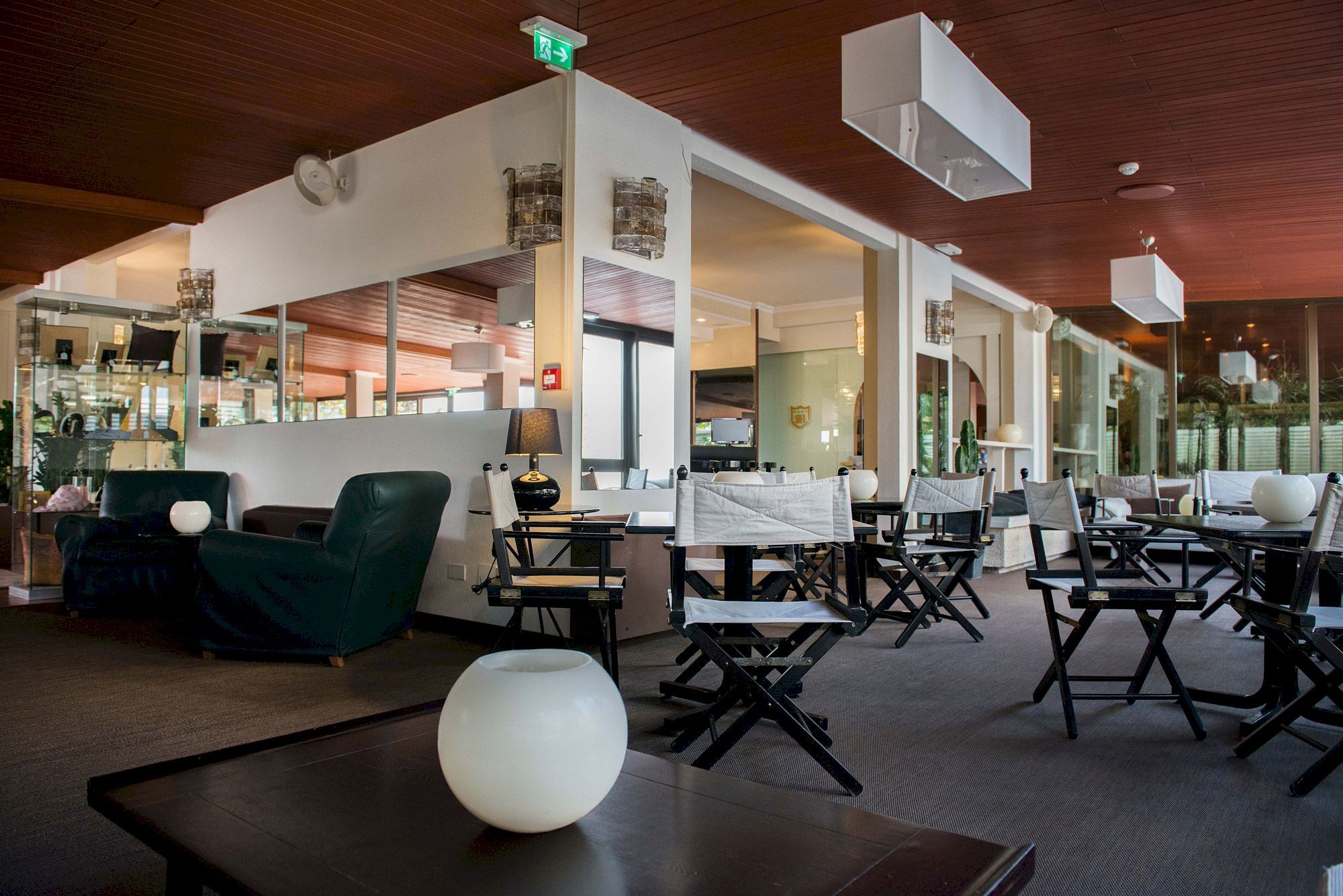 Фото Rouge Hotel International