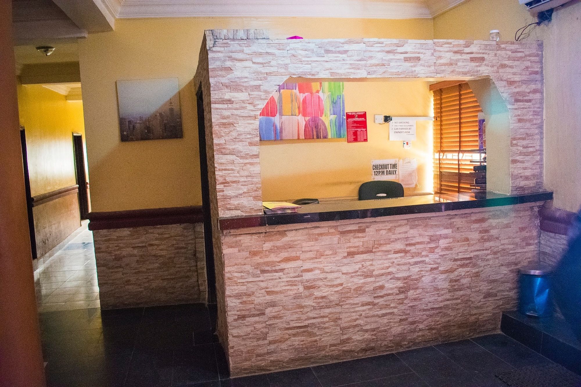 Фото Adesuwa Royal Guest House Ketu