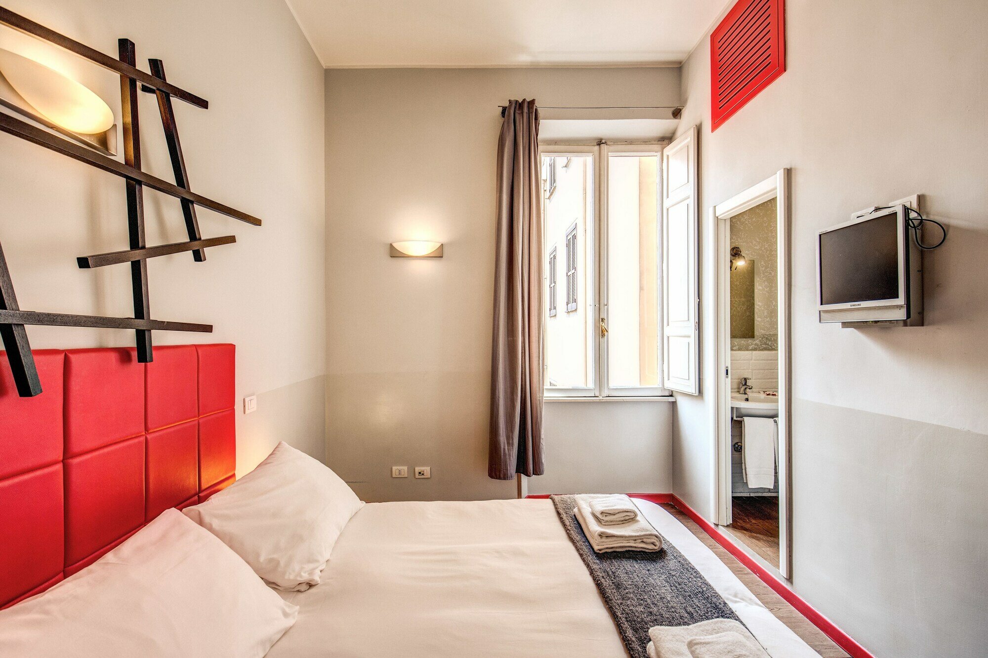 Фото Wrh Termini