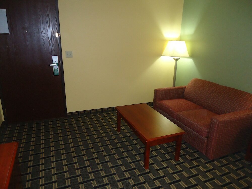 Фото Town House Extended Stay Hotel Downtown