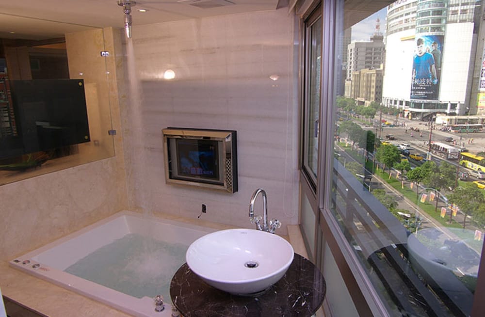 Фото Burgary Hotel