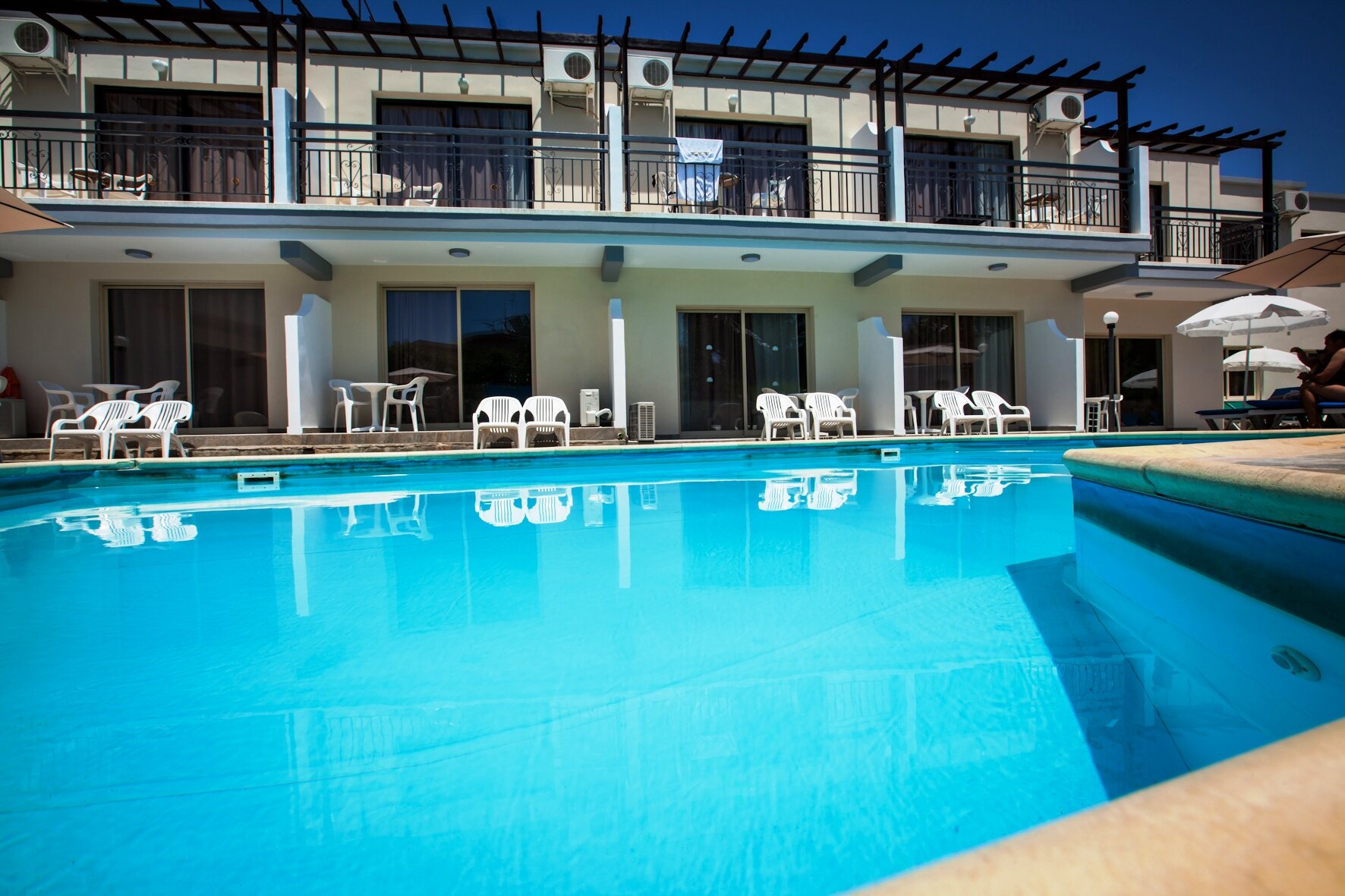 Фото Crystallo Apartments