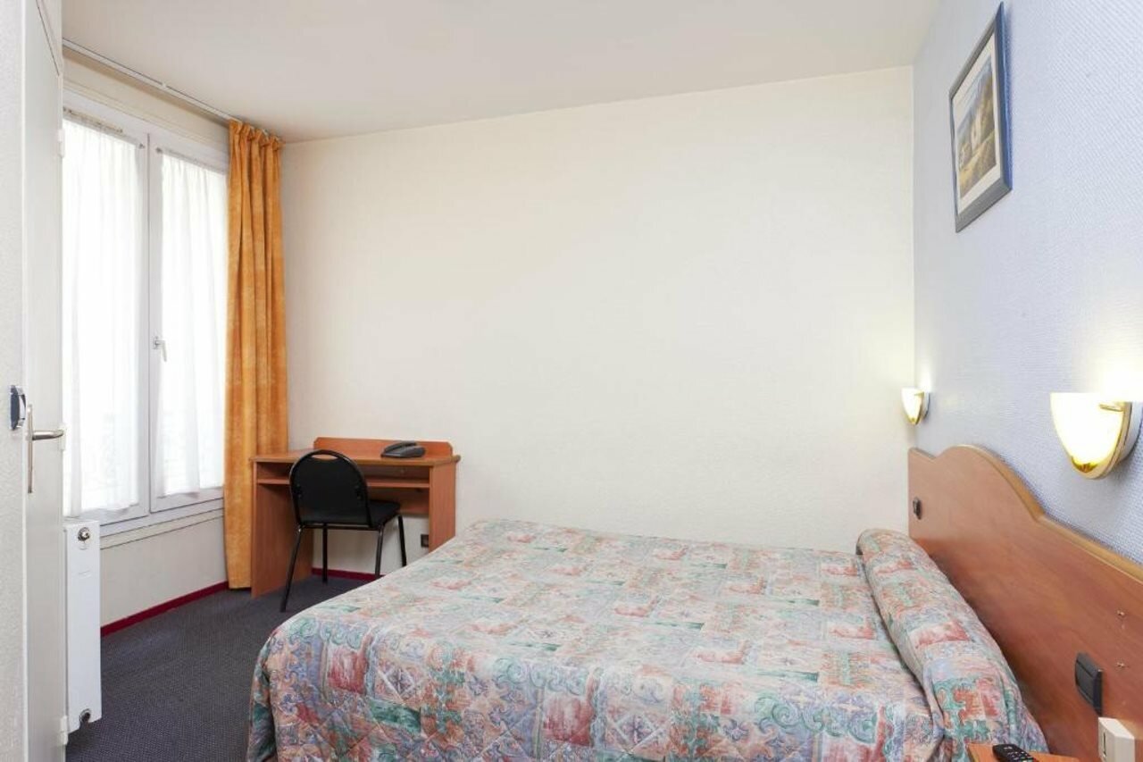 Фото Hotel Ferney République