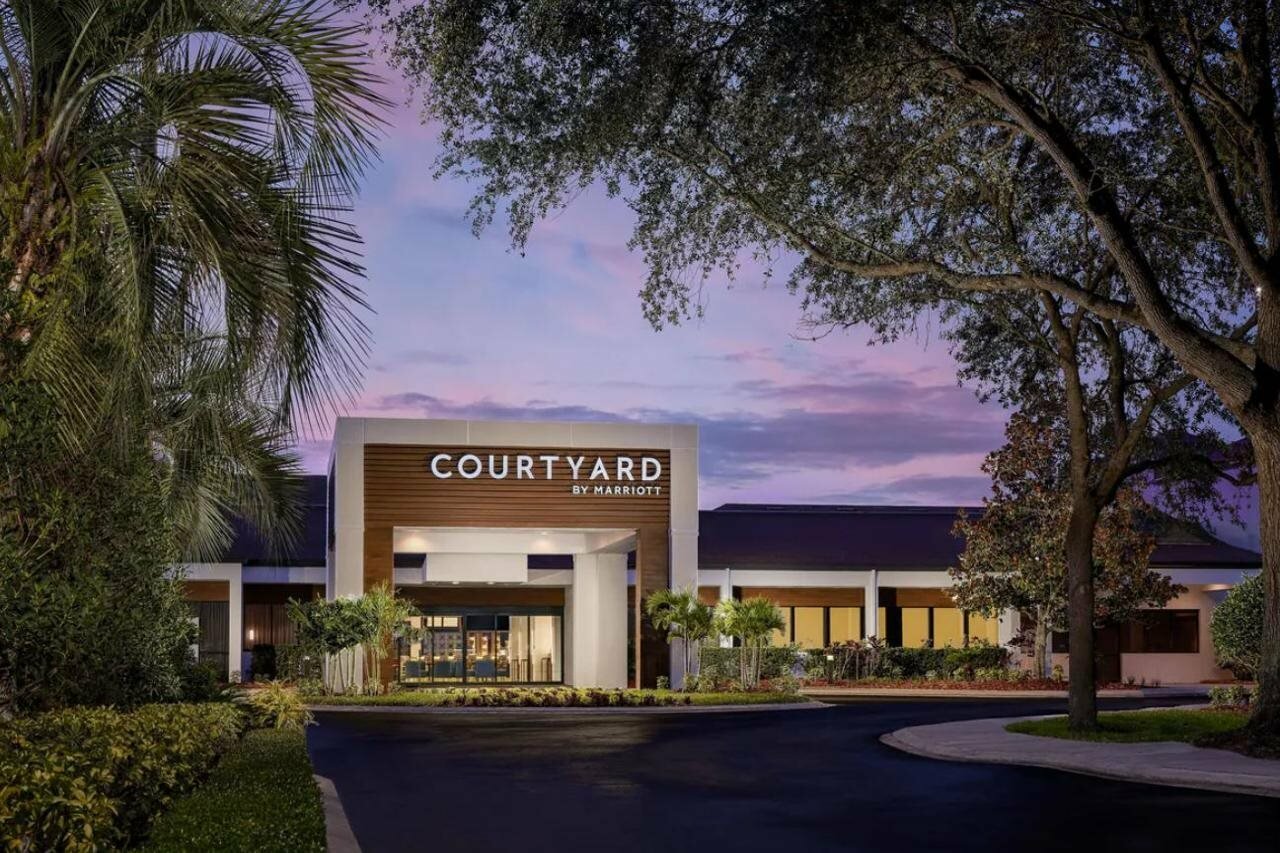 Фото Courtyard by Marriott Lake Buena Vista at Vista Centre
