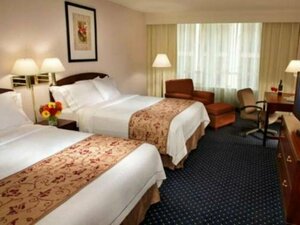 Гостиница Courtyard by Marriott Toronto Downtown