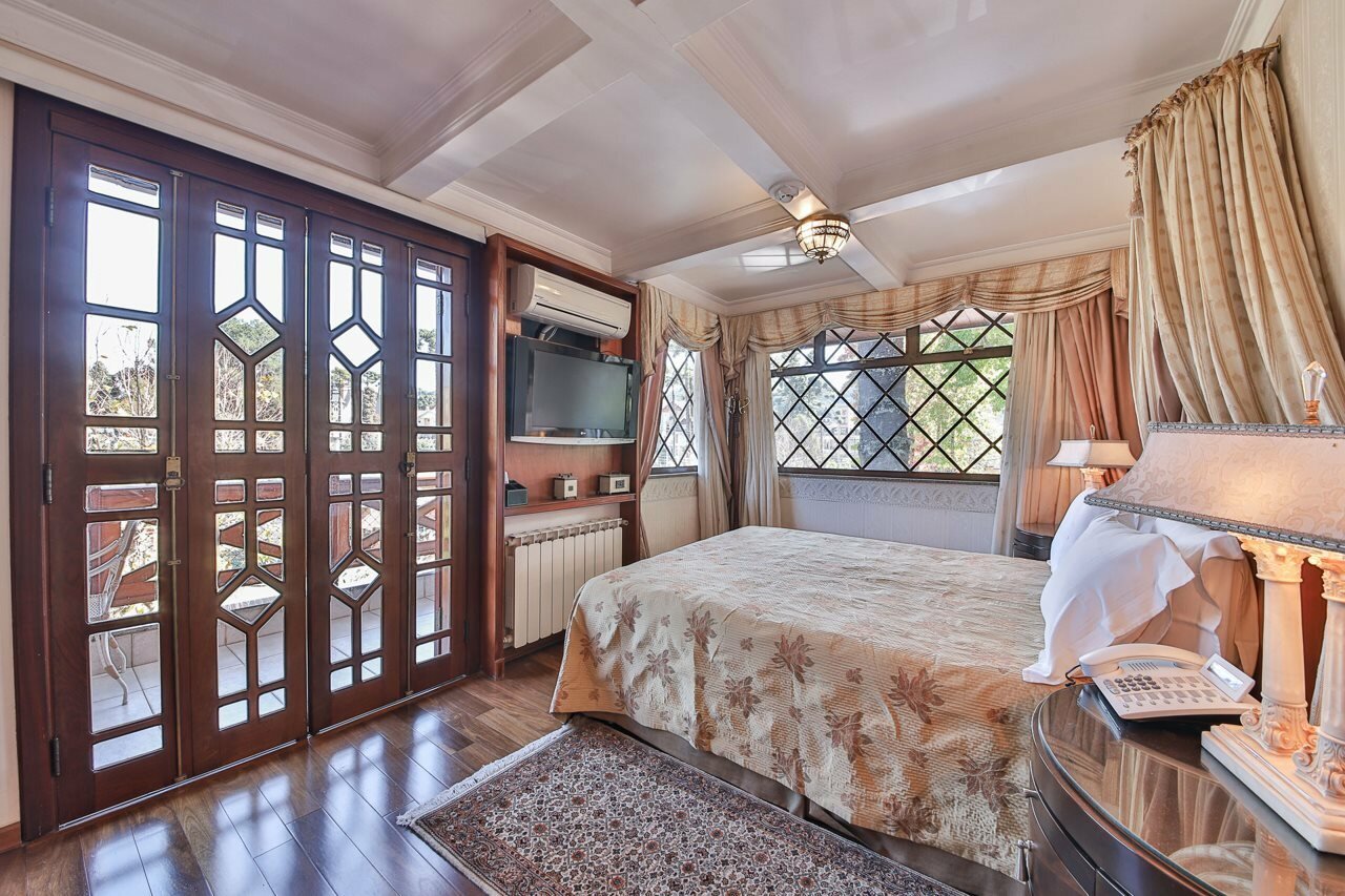 Фото Le Suisse Elegance Hotel