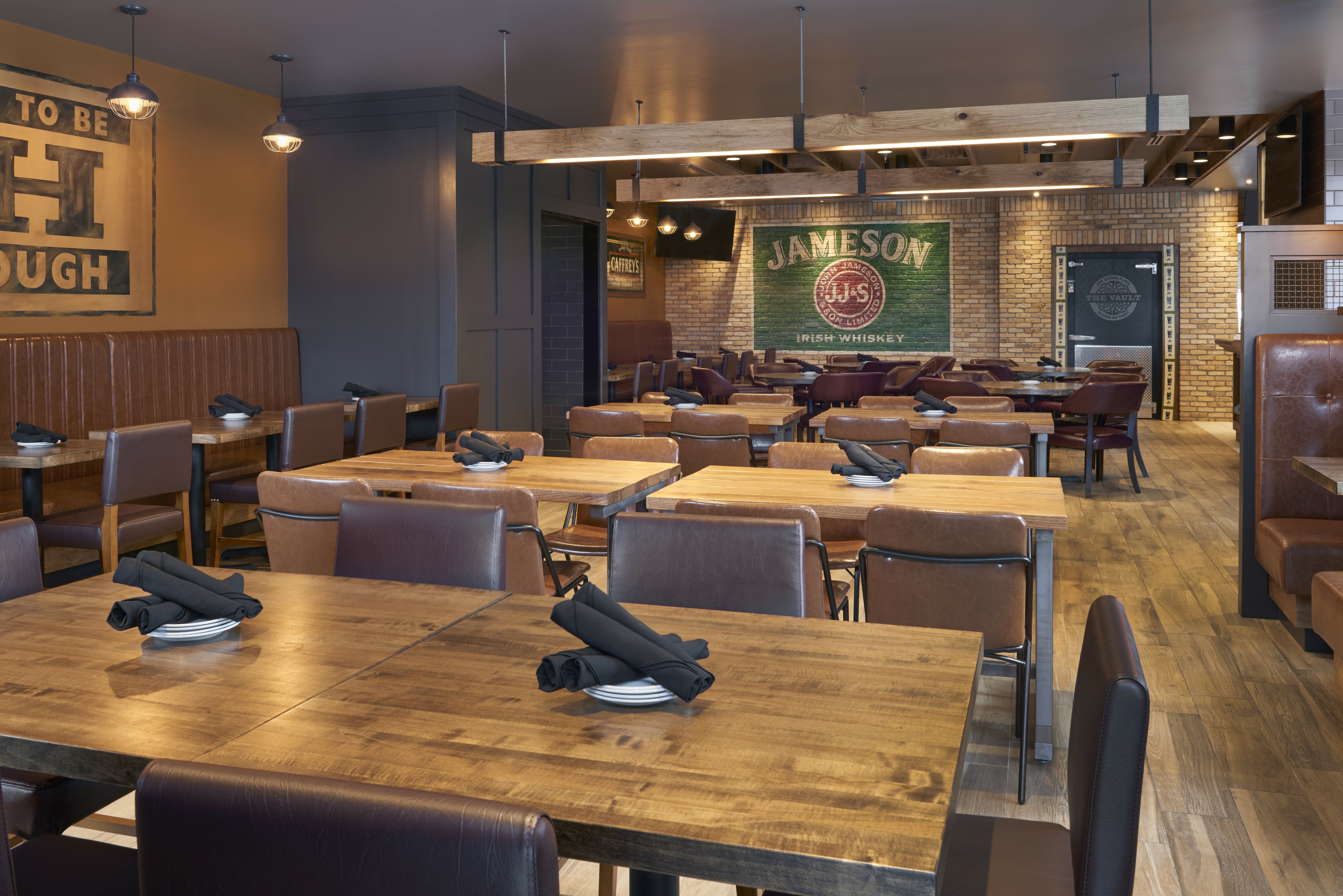 Фото Four Points by Sheraton Toronto Airport East