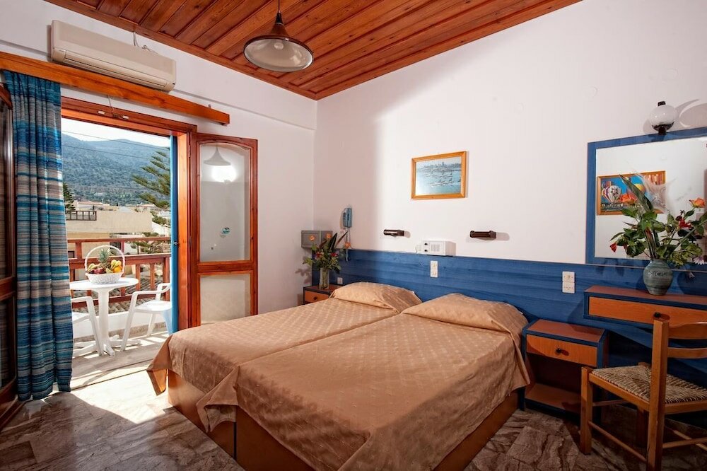 Фото Vlachakis Hotel