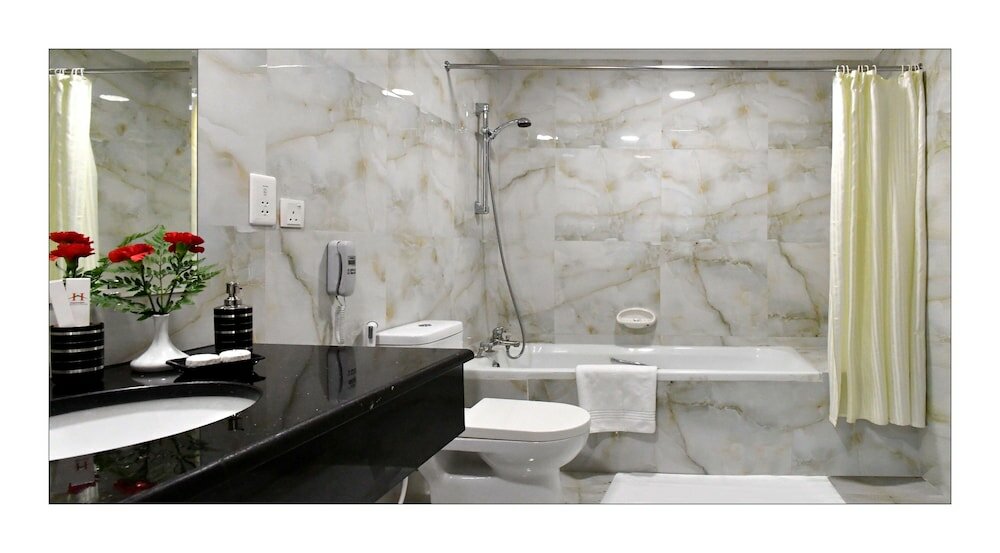 Фото Gulf Gate Hotel