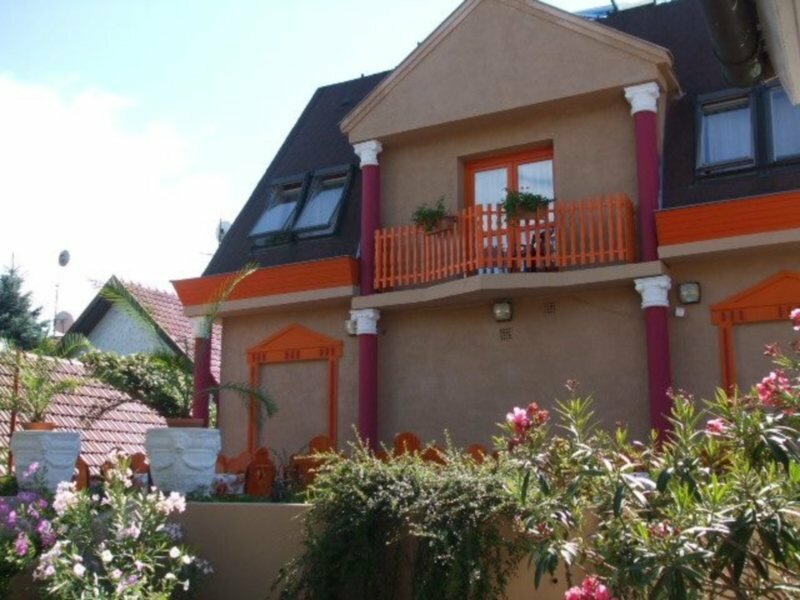 Фото Attila Hotel & Restaurant