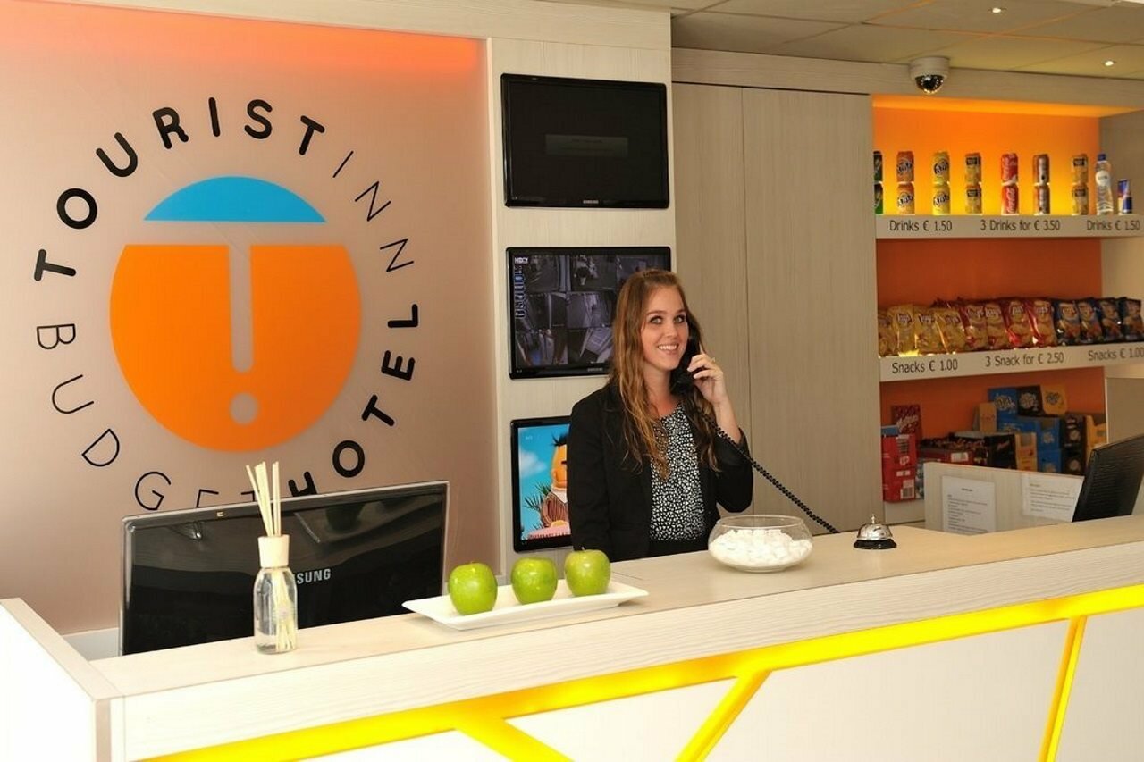 Фото Tourist Inn Budget Hotel - Hostel