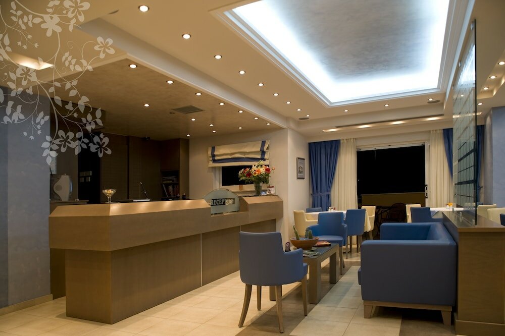 Фото Philoxenia Hotel