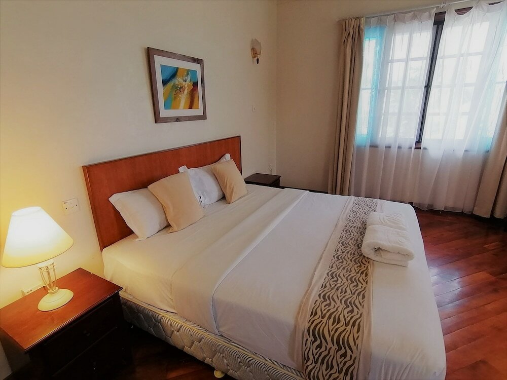 Фото Tiara Labuan Hotel