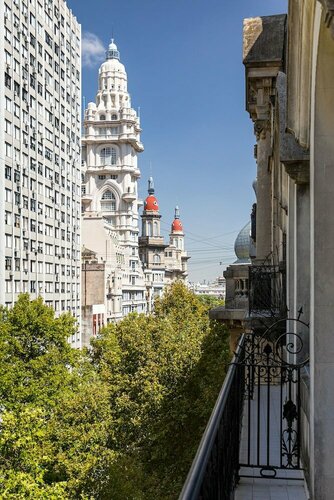 Гостиница Milhouse Avenue - Hostel в Буэнос-Айресе