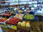 Восточная лавка (Akademika Korolyova Street, 65/17) ، متجر بيع خضر خضروات طازجة