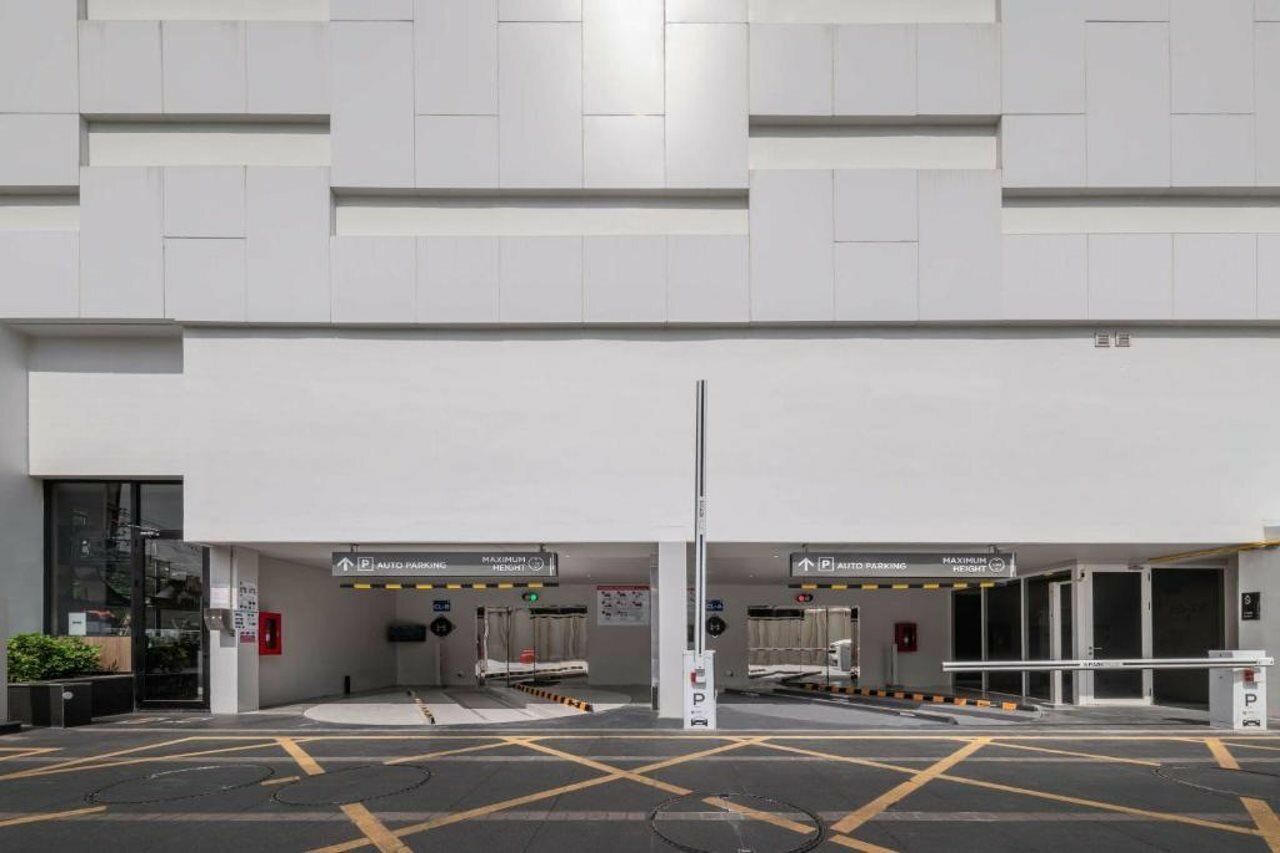 Фото Wyndham Garden Bangkok Sukhumvit 42