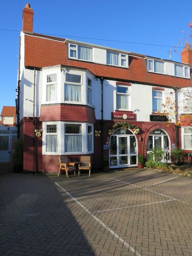 Внешний вид отеля Toulson Court в Скарборе, фото 1