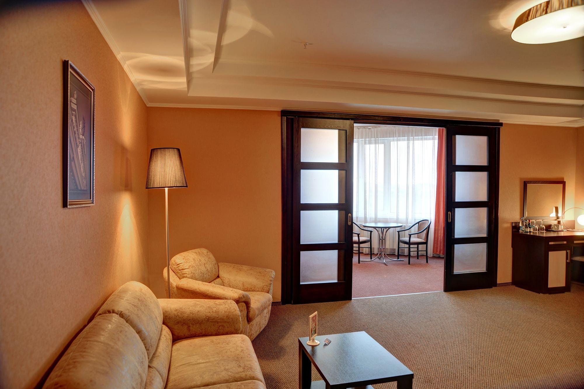 Фото Флагман