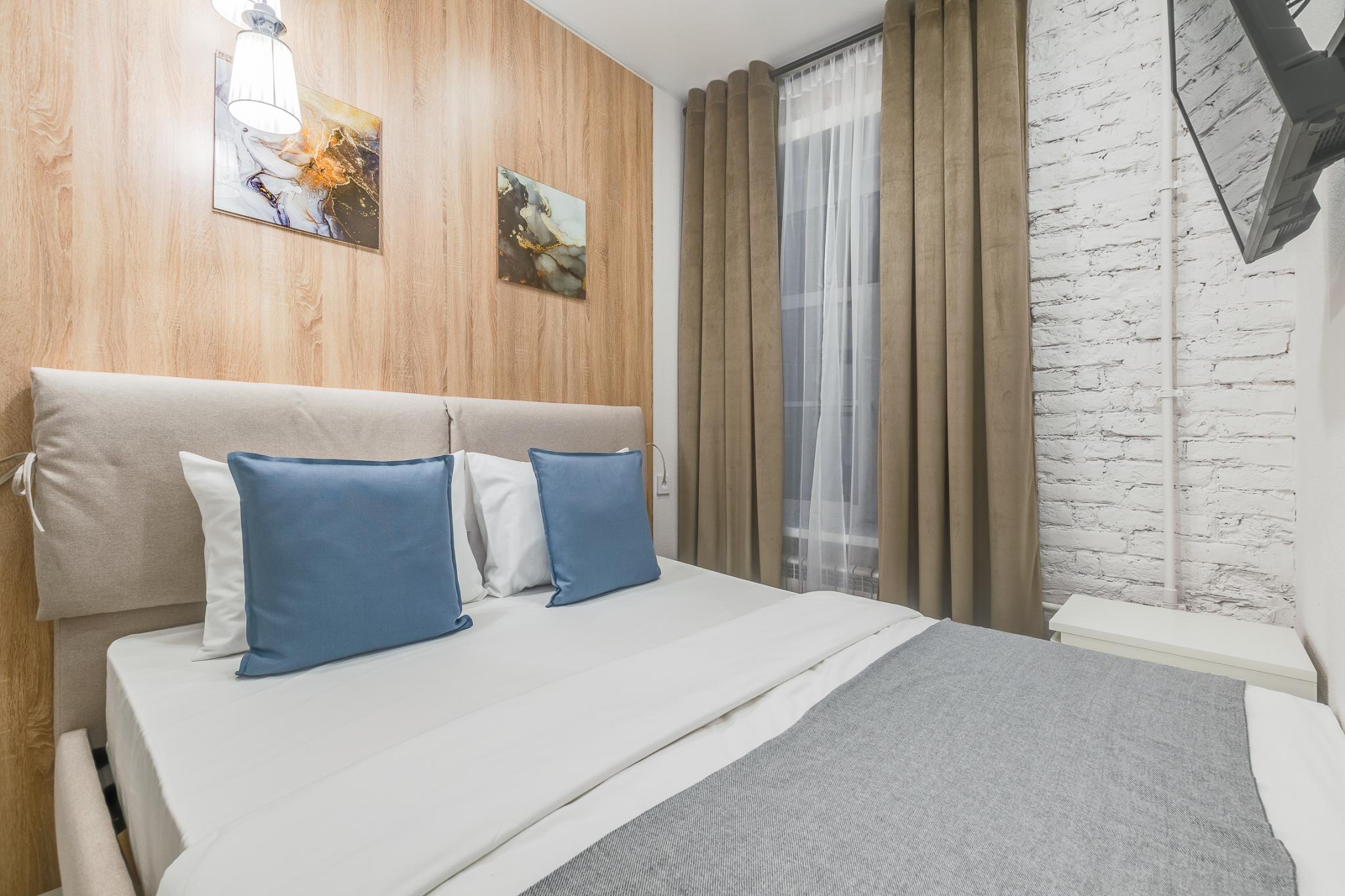 Фото Arlo Ломоносова