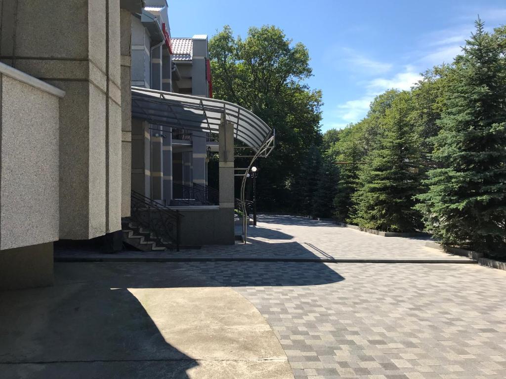 Фото Кордон