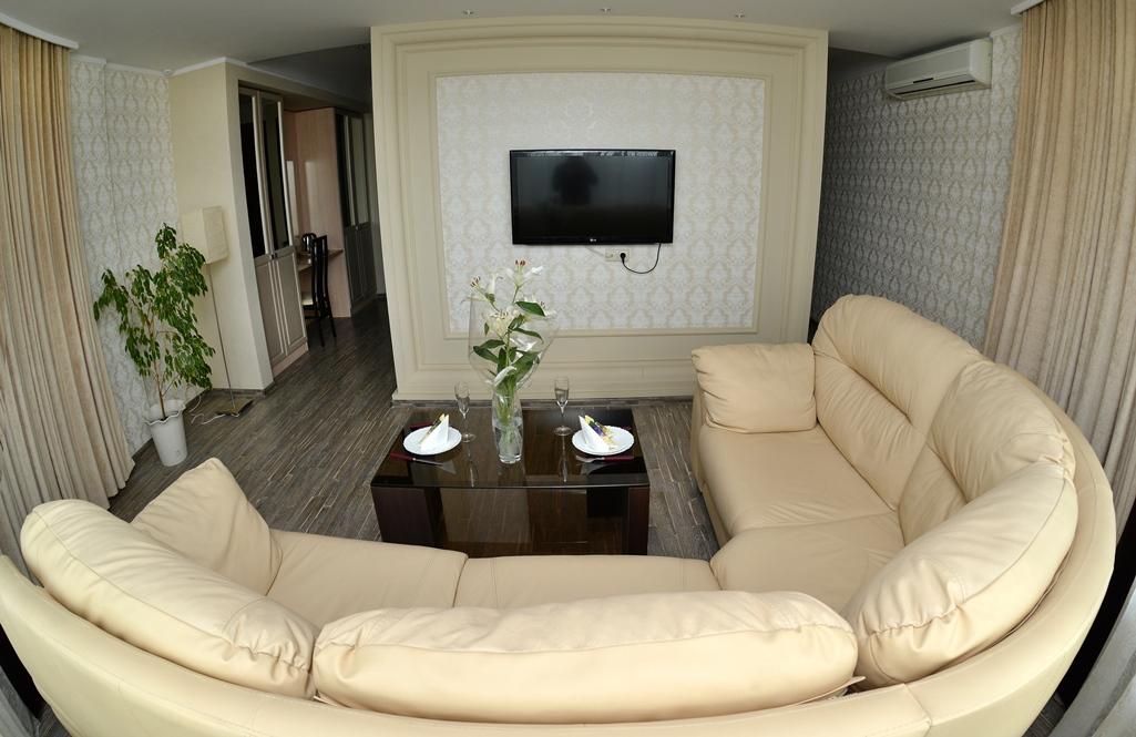 Фото Перекрёсток