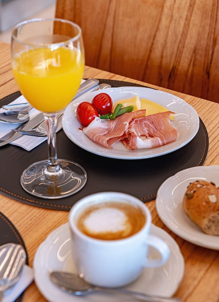 Фото Hotel Konke