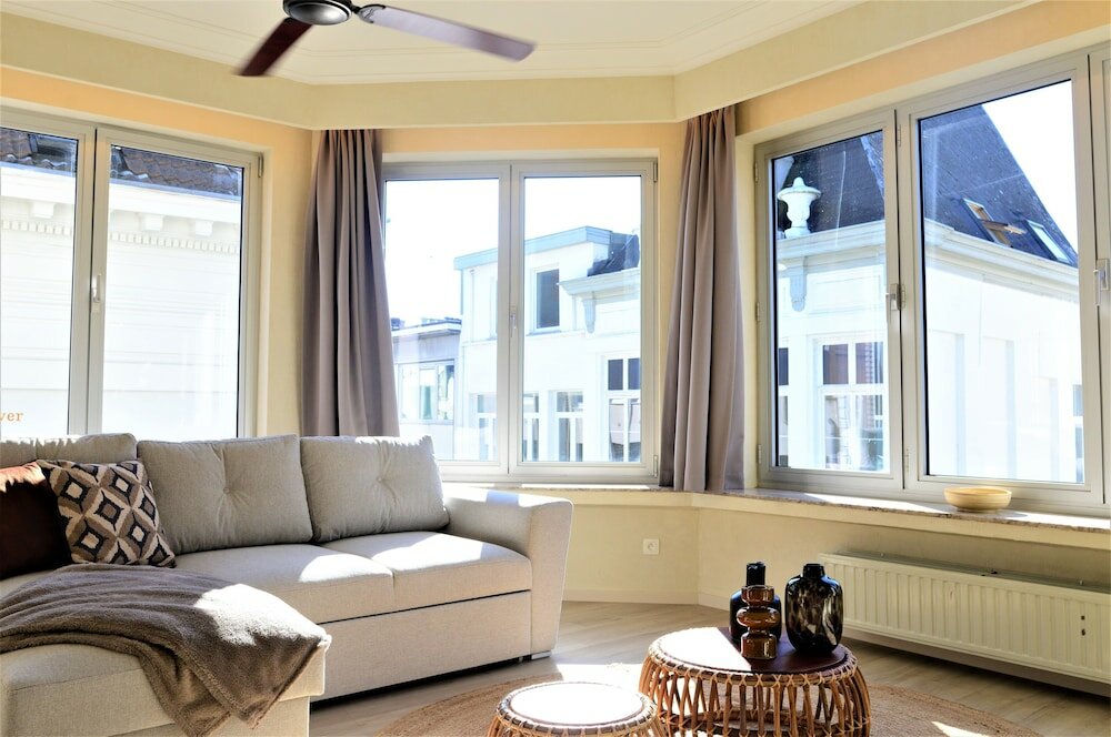 Фото Japandi Lofts Antwerp Old Town 2 Bdr