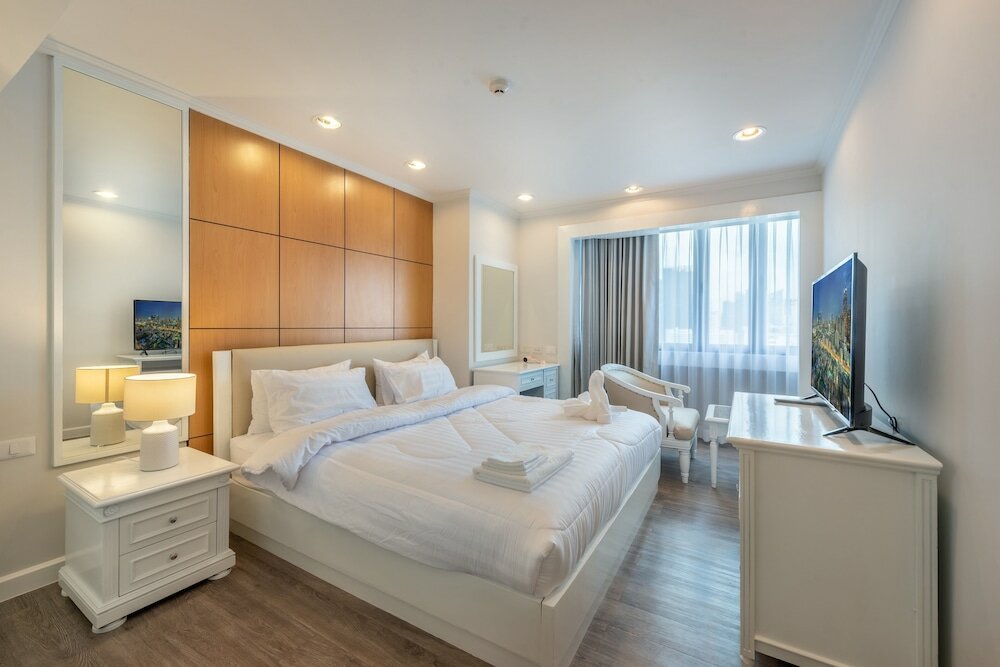 Фото Neom Town Residence