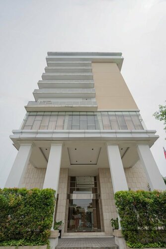 Внешний вид отеля The Capital Hotel Surabaya в Сурабой, фото 4