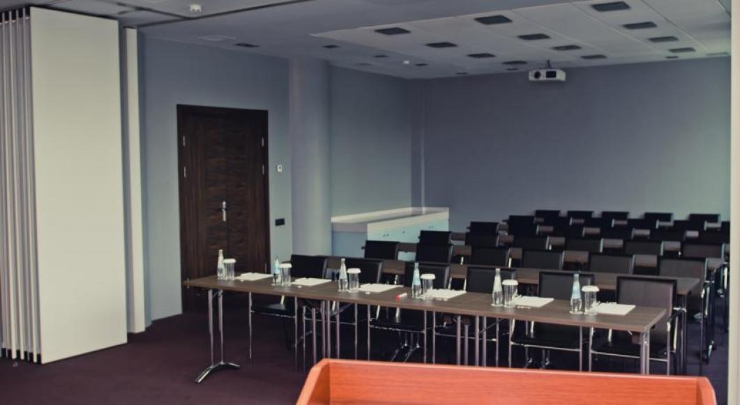 Фото Chirag Plaza