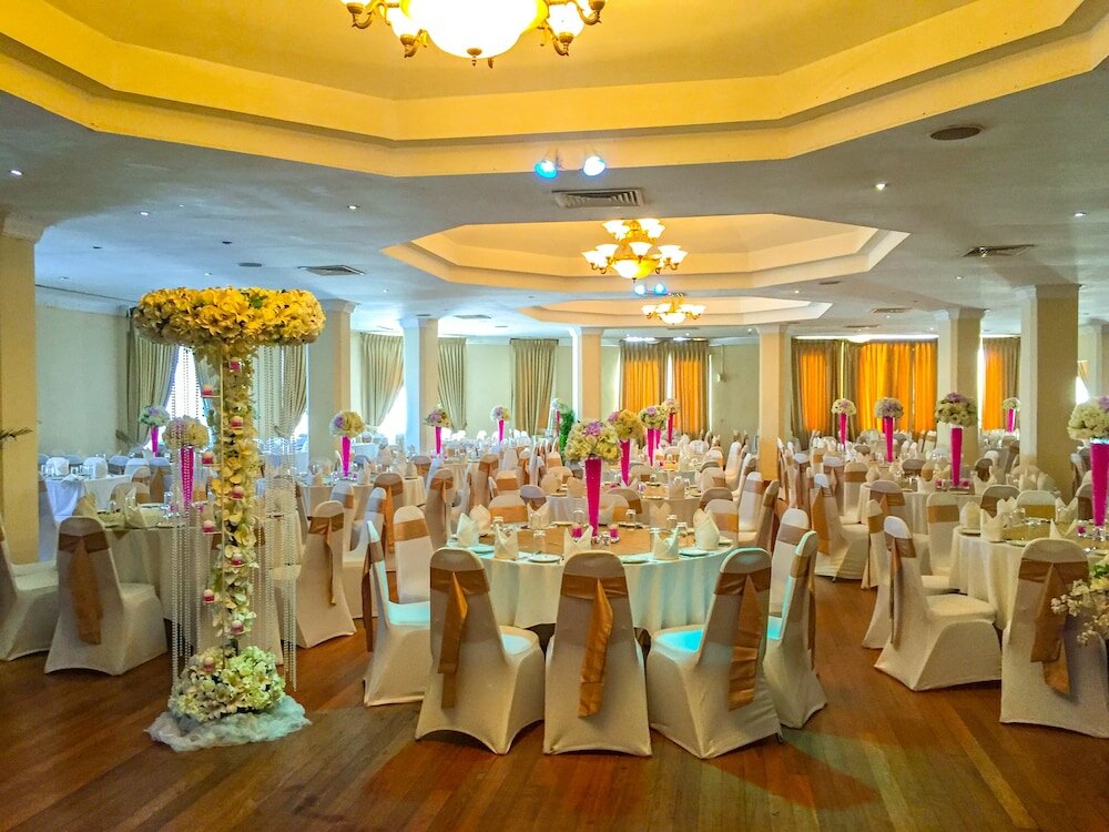 Фото Grand Oriental Hotel