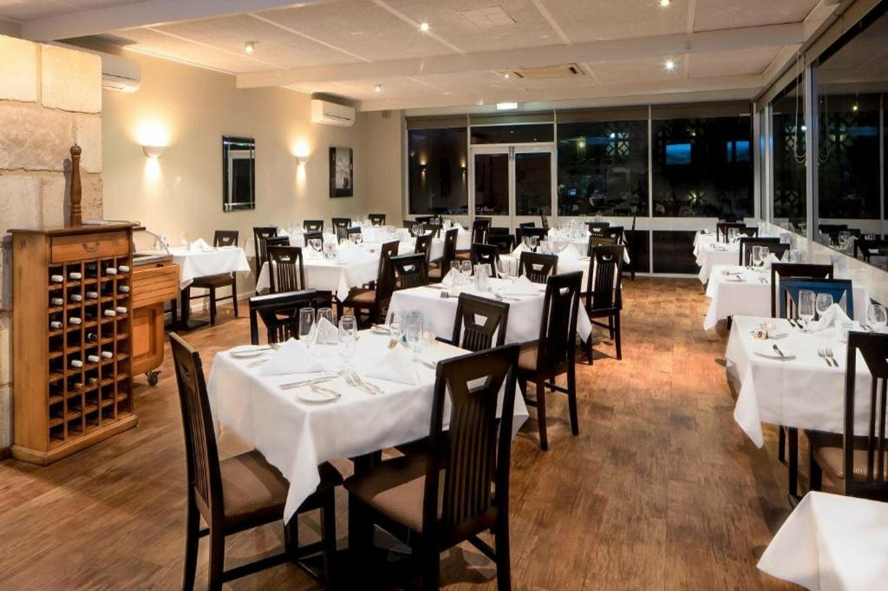 Фото Hospitality Geraldton SureStay Collection by Best Western