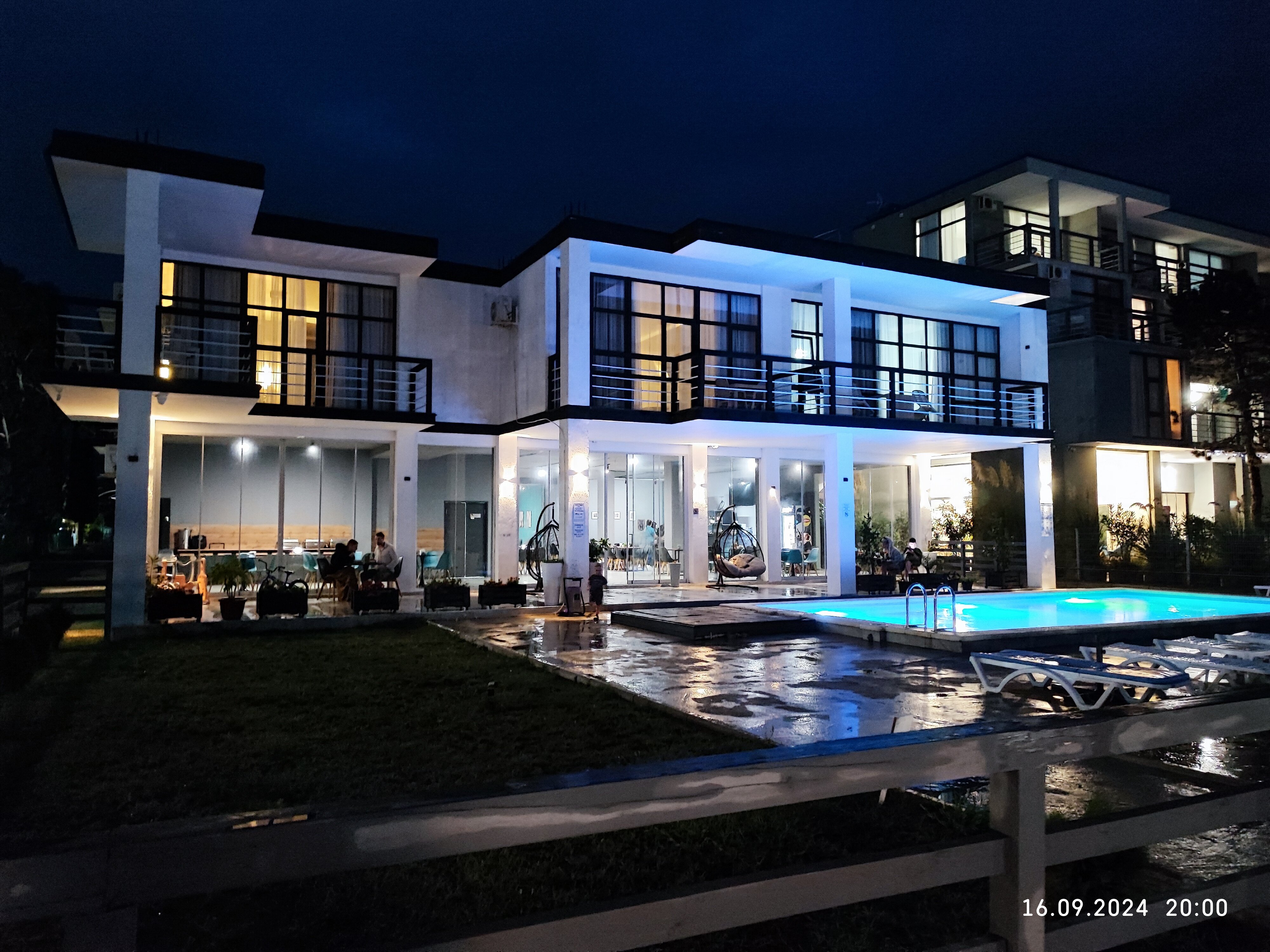 Фото Green Land Hotel