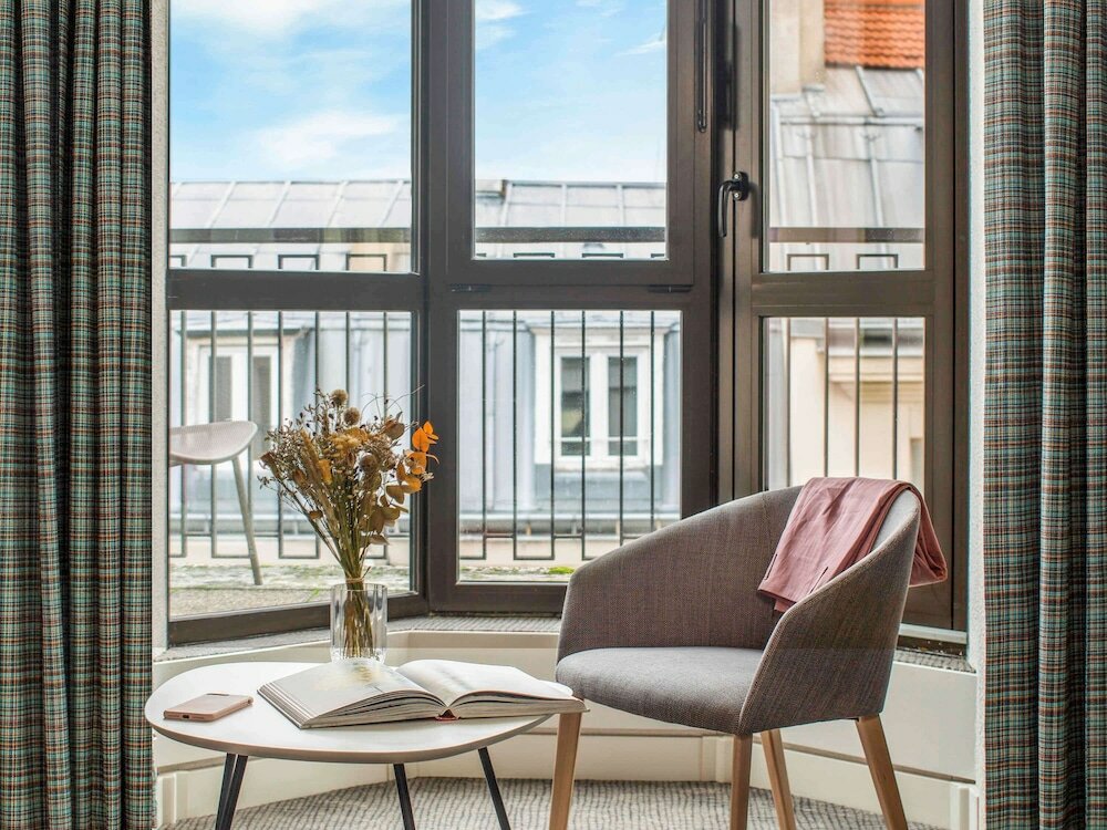 Фото Hotel Mercure Paris Centre Gare Montparnasse