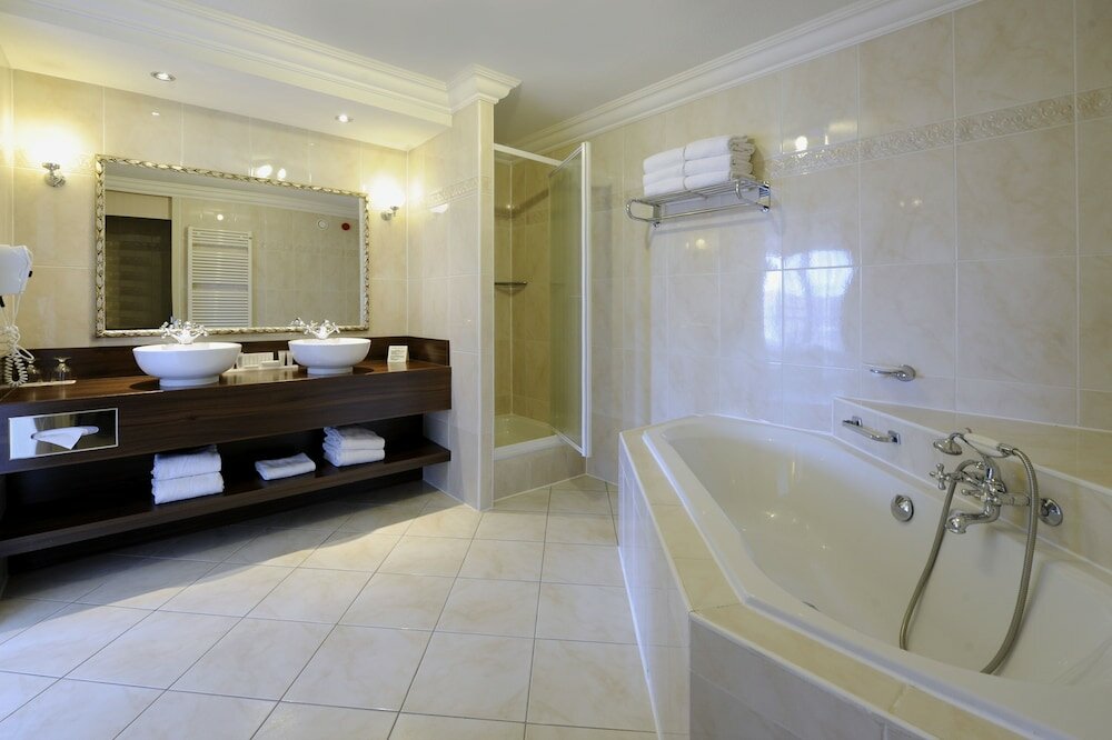 Фото Theaterhotel De Oranjerie