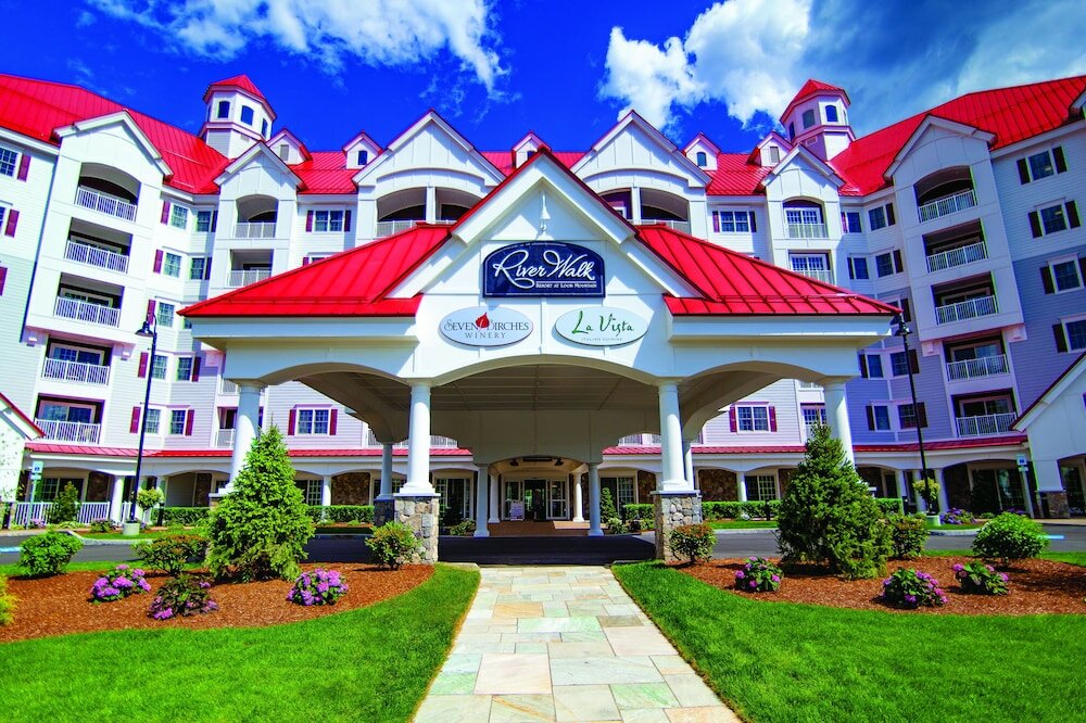 Фото RiverWalk Resort at Loon Mountain