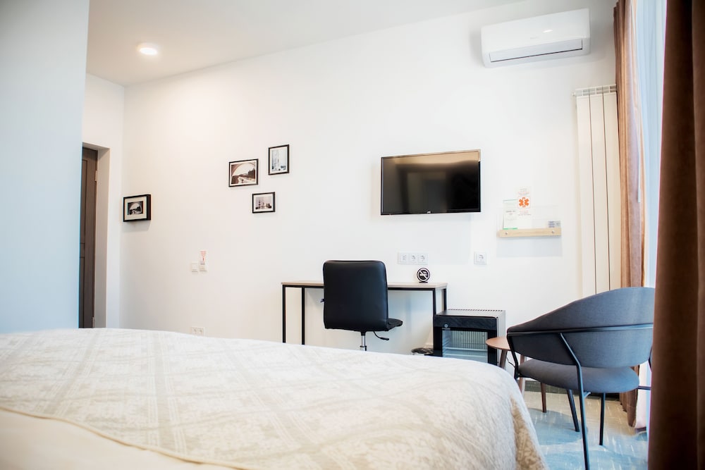 Фото Отель Thomas Albert