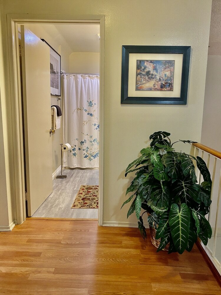 Фото Glendale Apartment Rental by Owner