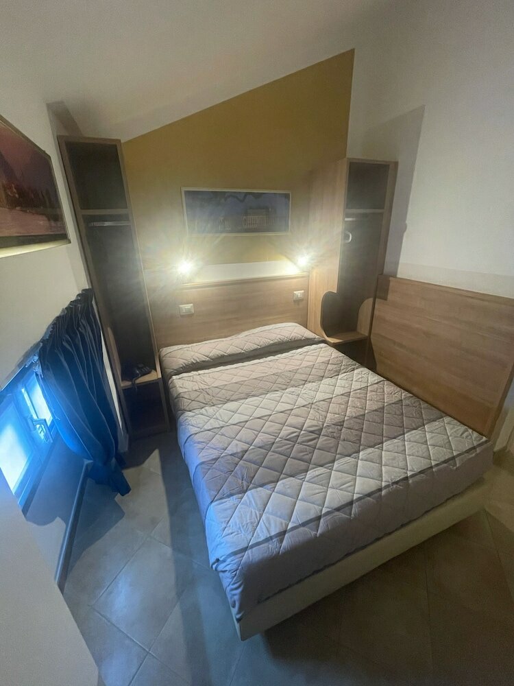 Фото Hotel Montecarlo