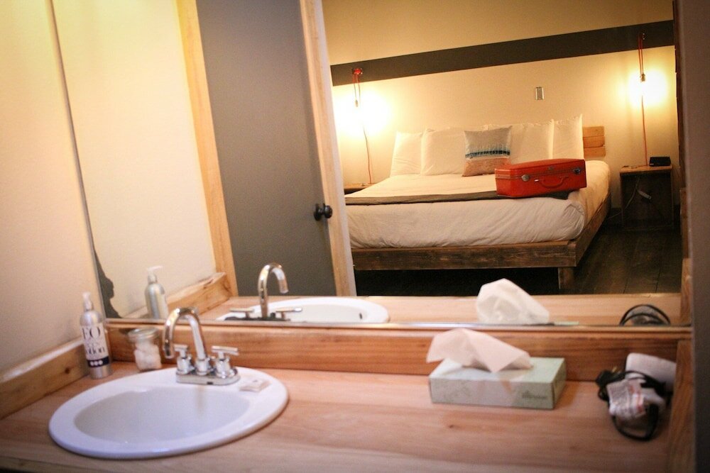 Фото Ashore Hotel