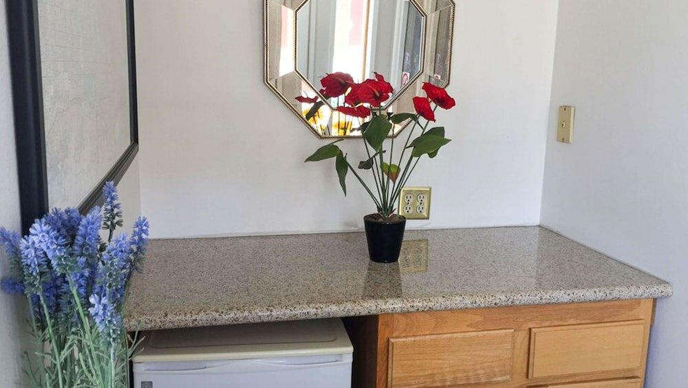 Фото Economy Inn Motel Sylmar