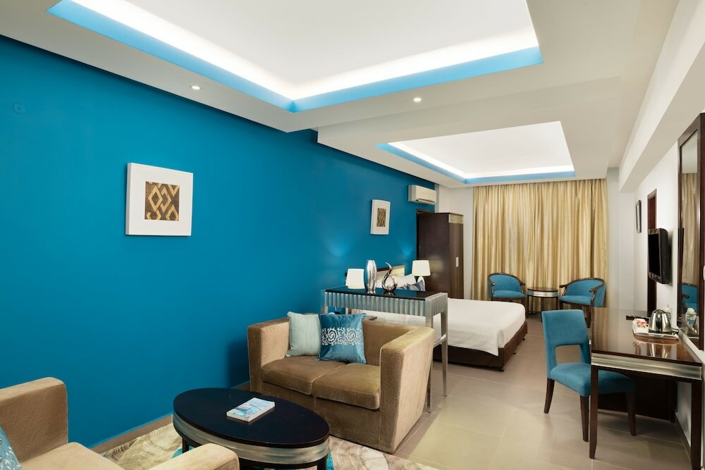 Фото Al Hail Waves Hotel Managed by Centara