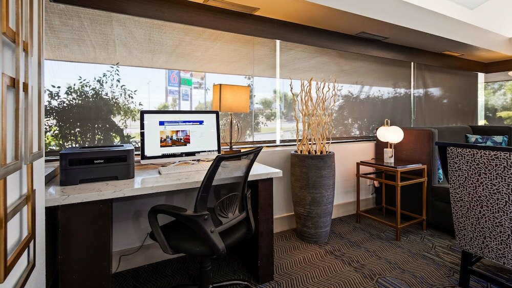 Фото Best Western Big Country Inn