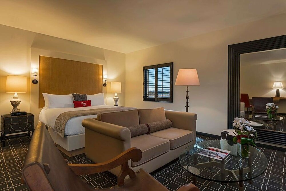 Фото Hotel Valencia Santana Row