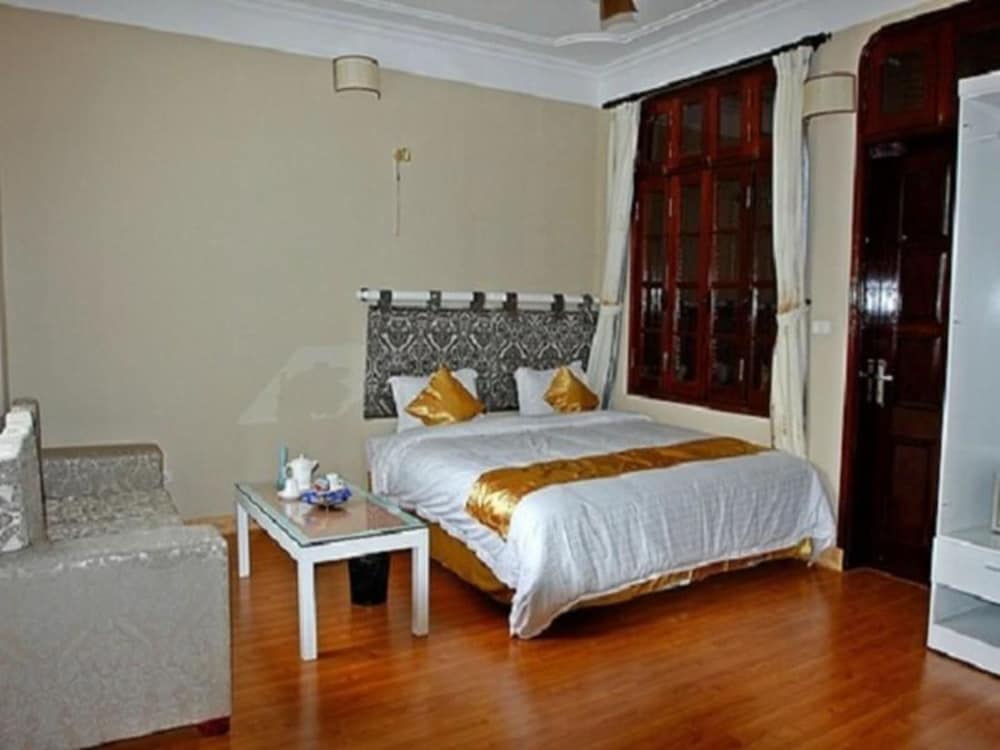 Фото A25 Hotel - Tue Tinh