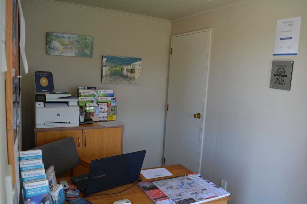 Фото Lakeview Motel