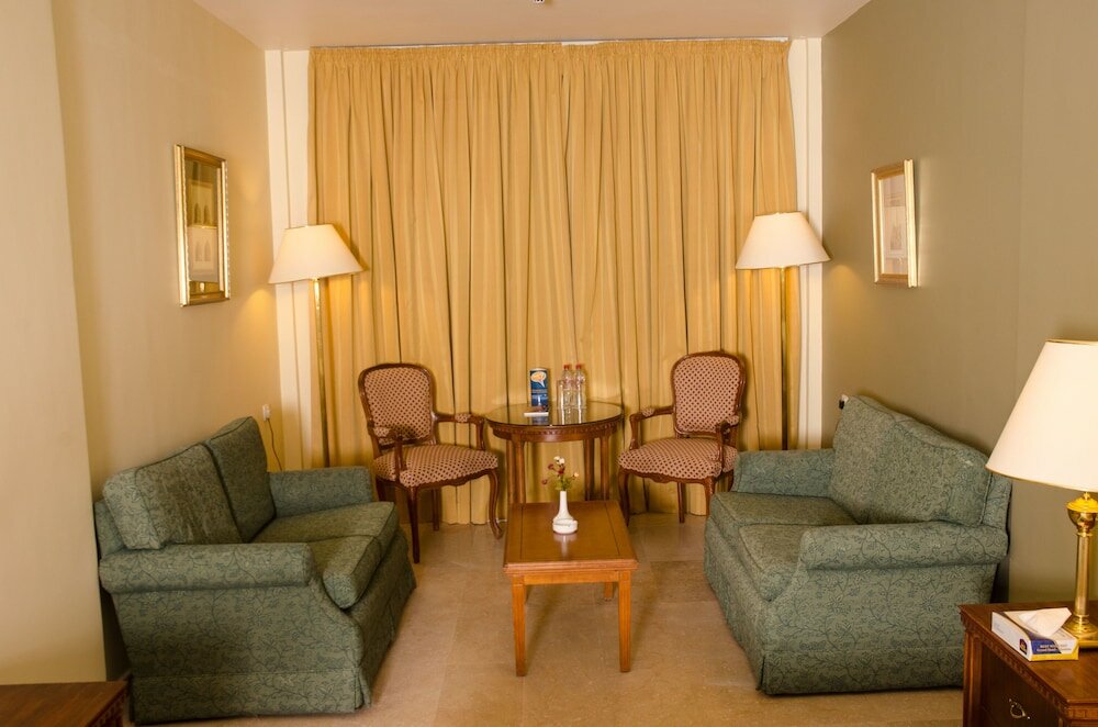 Фото Grand Madaba Hotel